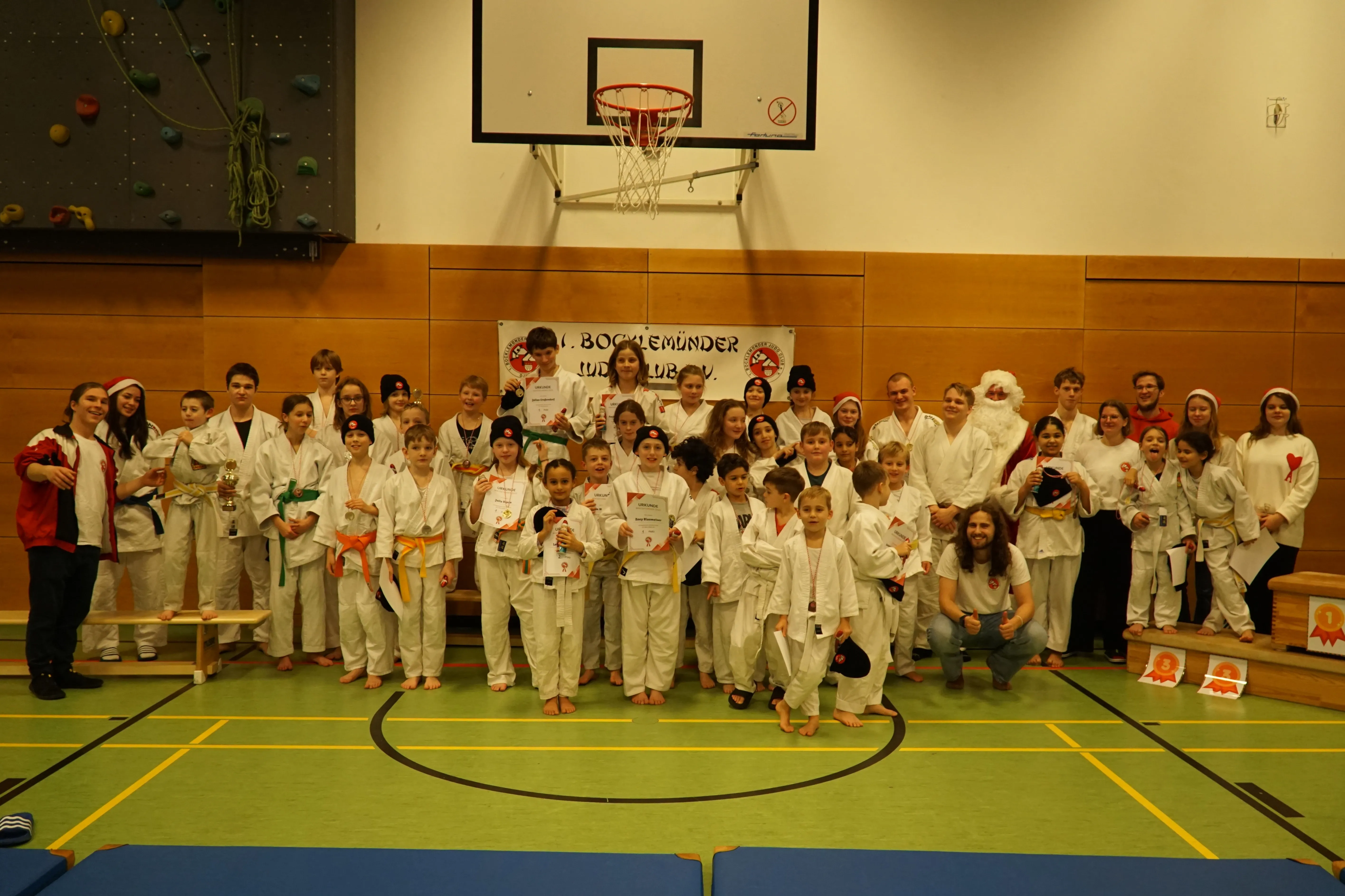 Gruppenbild der Kämpfer